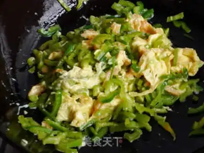 Make Rice eggs with chili step 8
