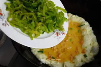 Make Rice eggs with chili step 9
