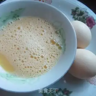 Make Eggskin sushi step 1