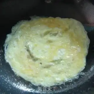 Make Eggskin sushi step 2