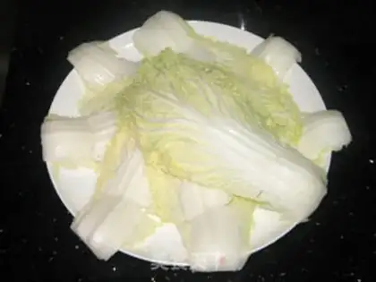Make Garlic fan steamed cabbage step 1