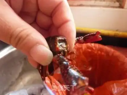 Make Spicy lobster step 3