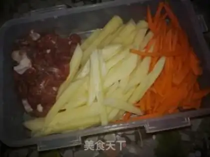 Make ♪ Fried carrot potatoes ♪ step 0