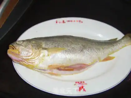 Make Fresh yellow fish step 1
