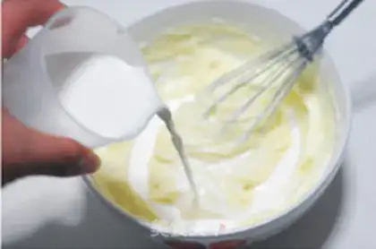 Make Coffee marble cake step 3