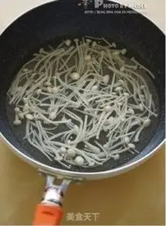 Make Bacon rolls step 1