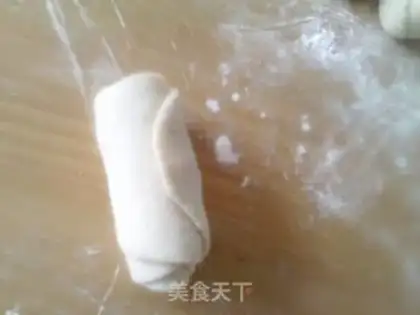 Make Rose roll step 4