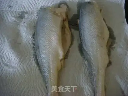 Make Scramble fish step 0