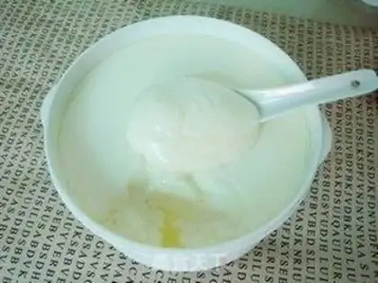Make Homemade mango yogurt step 4