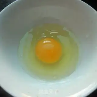 Make Spade egg noodles step 1