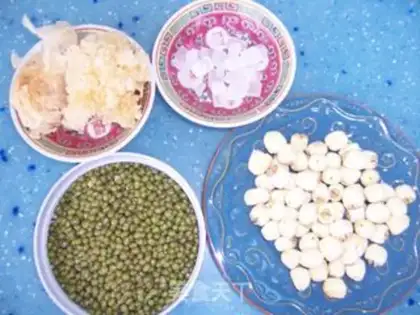 Make Silver-eared green bean porridge step 0