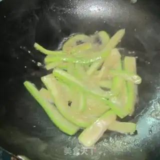 Make Spade egg noodles step 4