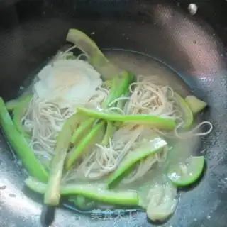 Make Spade egg noodles step 8