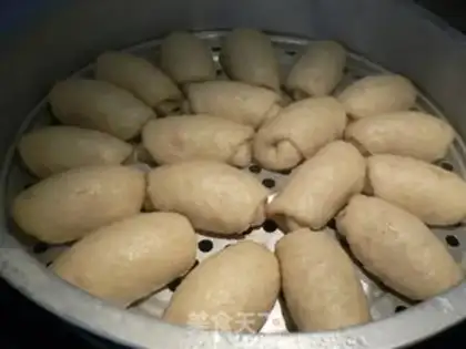 Make Food rolls step 10