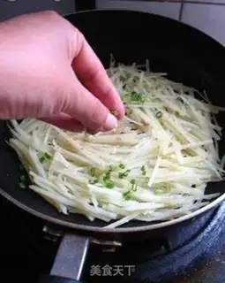 Make Onion potatoes step 6