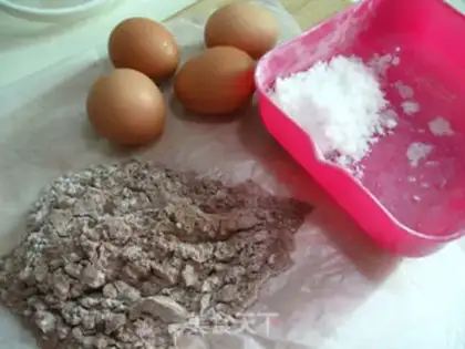 Make Cocoa sponges step 0