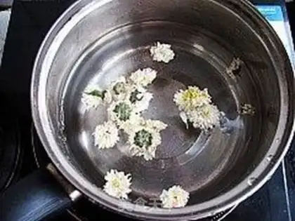 Make Menthol tea step 2