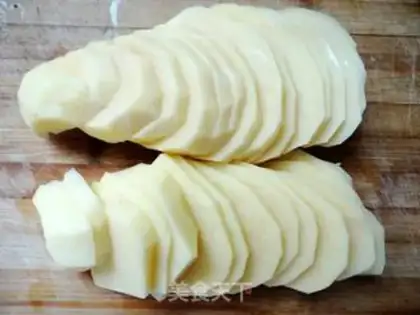 Make Cute potatoes step 1