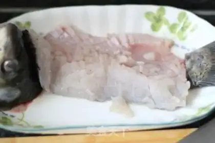 Make Squirrel fish step 1