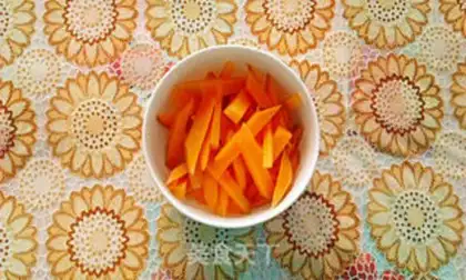 Make Twin peppers and walnuts step 1