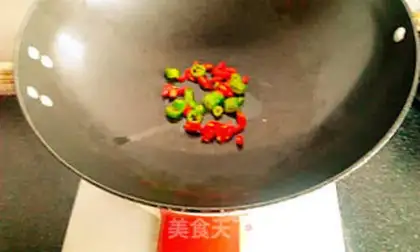 Make Twin peppers and walnuts step 3