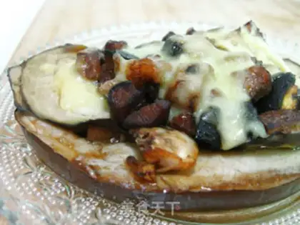 Make Spam sauce and eggplant step 5