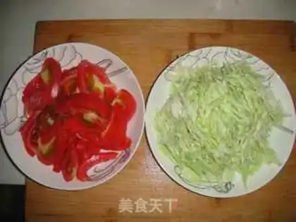 Make Tomato and cabbage step 0