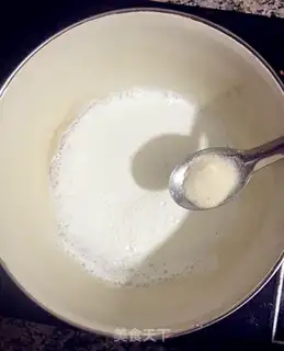 Make Frozen fruit milk step 0