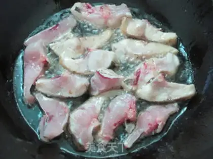 Make Dry-burn fish step 2