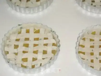 Make Pineapple pie step 5