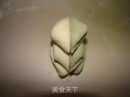 Make Lotus buns step 7