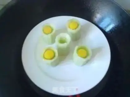 Make Cucumber eggs step 4