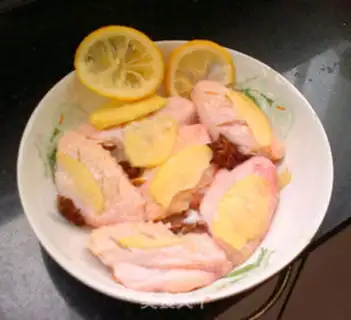 Make Lemon Coke chicken wings step 1