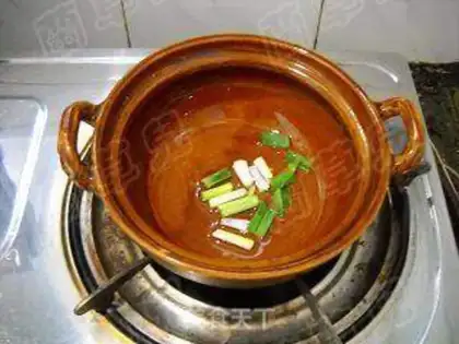Make Spicy crab rice powder step 5