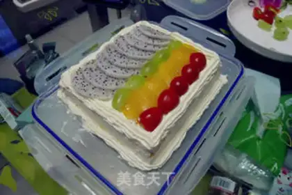 Make Birthday cream fruit cake step 7
