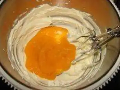 Make Mango cheese mousse step 2