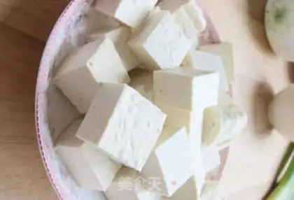 Make Dry pan tofu step 2