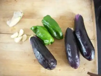 Make Cook eggplant soup step 0