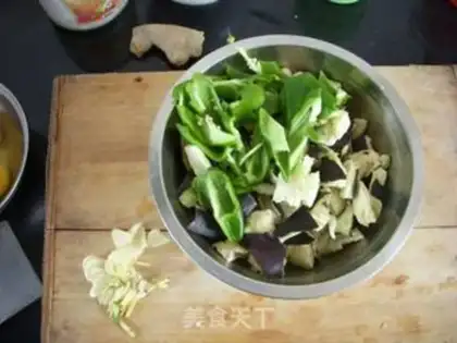 Make Cook eggplant soup step 2
