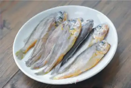 Make Snow pickles, yellowfish step 0