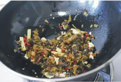 Make Snow pickles, yellowfish step 5