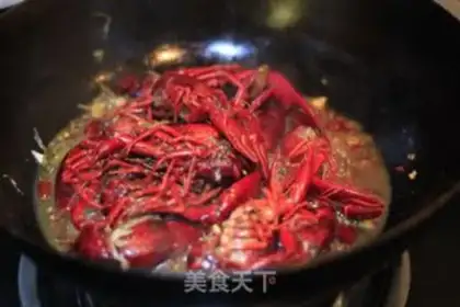 Make Spicy lobster step 3