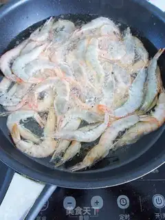 Make Shanghai oiled shrimp step 4