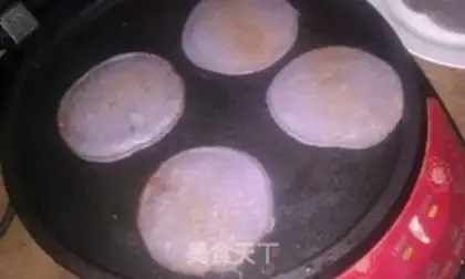 Make A purple omelet set step 9