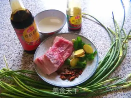 Make Garlic fried meat step 0