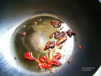 Make Garlic fried meat step 1