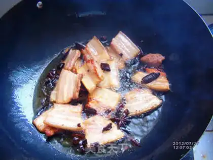 Make Garlic fried meat step 2