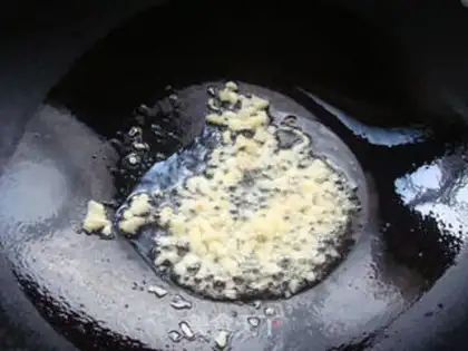 Make Cream pepper fried fish step 2