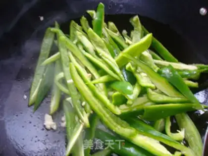 Make Cream pepper fried fish step 3