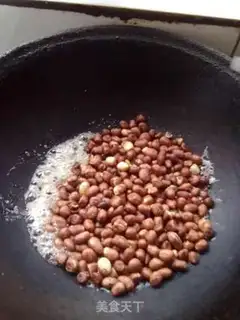 Make Hanging frost peanuts step 5